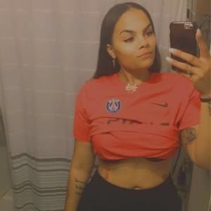 Meet your Posher, Lachelle